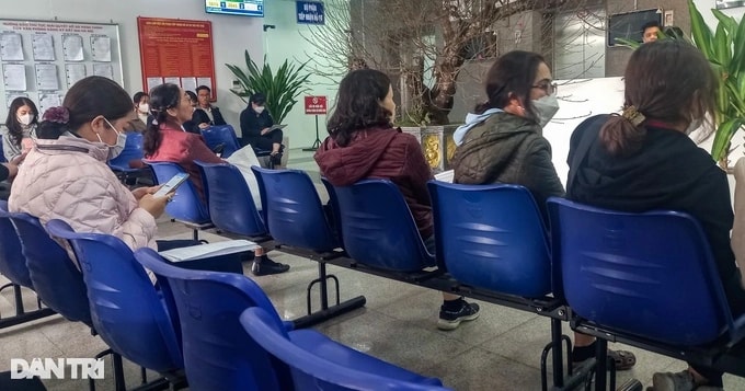 'Giờ làm thủ tục giấy tờ tôi chỉ cần căn cước công dân là đủ'
