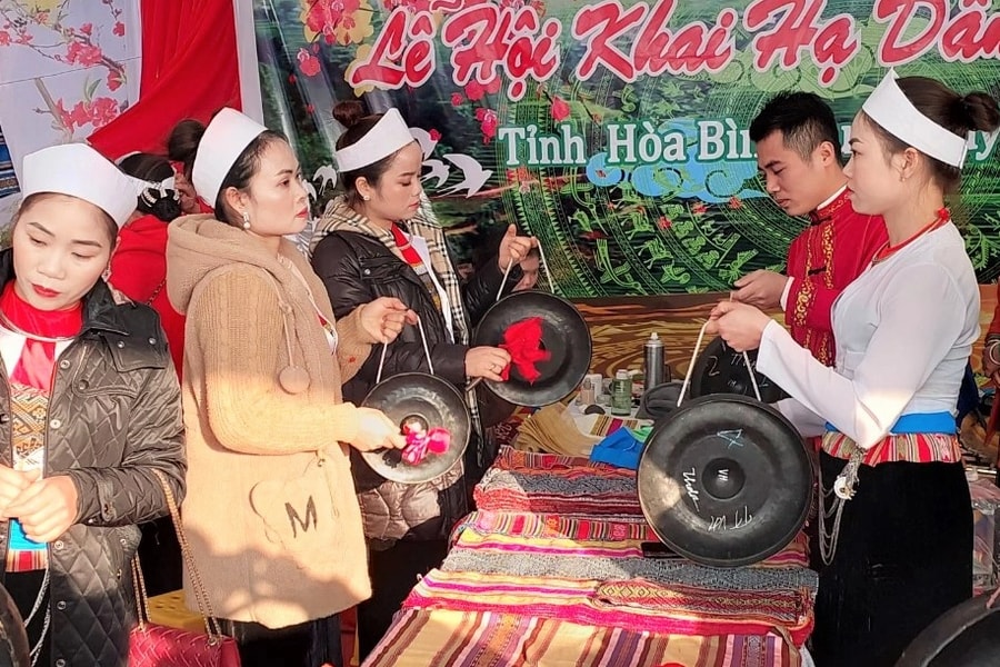 Lễ Khai hạ dân tộc Mường quy mô lớn nhất từ trước đến nay