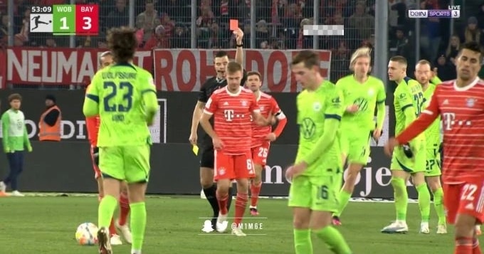 Kimmich nhận thẻ đỏ, Bayern Munich vẫn thắng đậm Wolfsburg