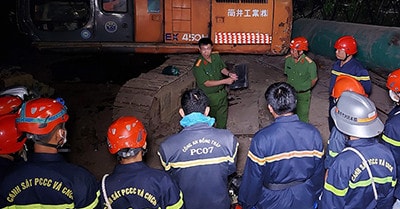 Đồng Tháp nói về chi phí cứu hộ, cứu nạn bé trai 10 tuổi rơi xuống ống trụ bê tông