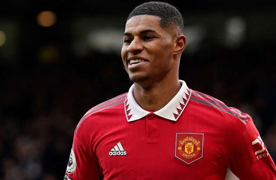 Alex Ferguson khuyên Man Utd sớm tìm người "chia lửa" với Marcus Rashford