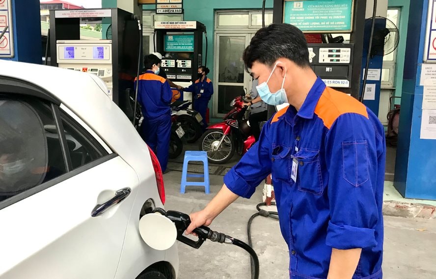 Điểm tin kinh doanh 5/3: Vàng thế giới tăng mạnh, nhà đầu tư mua bán thận trọng