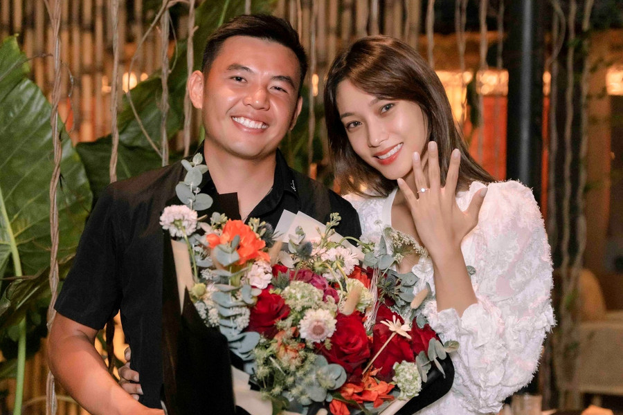 Lý Hoàng Nam dời ngày cưới để dự SEA Games