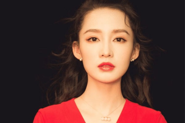 Người có nốt ruồi ở vị trí này được Trời Phật phù hộ, cả đời sung túc, may mắn