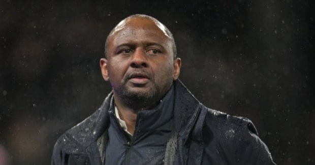 Crystal Palace sa thải HLV Patrick Vieira