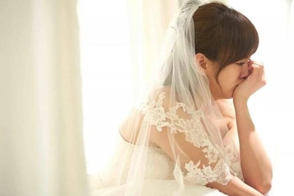 Chê cô dâu học dốt, chú rể hủy hôn gây choáng