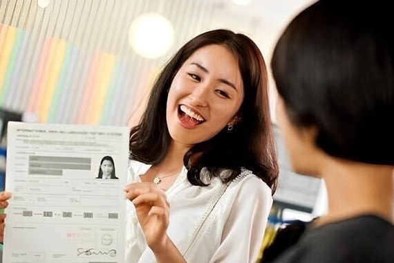 Trung tâm 'nâng' điểm IELTS của giáo viên để hút học viên
