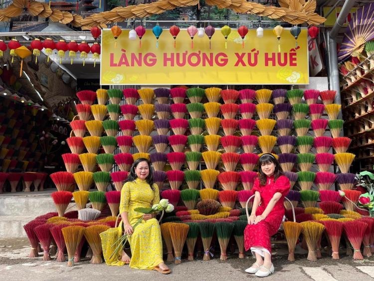 Nhiều người chọn đi du lịch trước ngày lễ 30/4 để tránh đông đúc