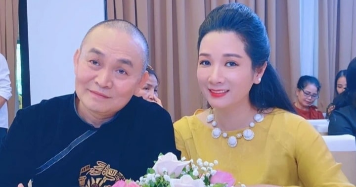 Xuân Hinh, Thanh Thanh Hiền, Chiến Thắng bức xúc vì bị mạo danh ở hội chợ