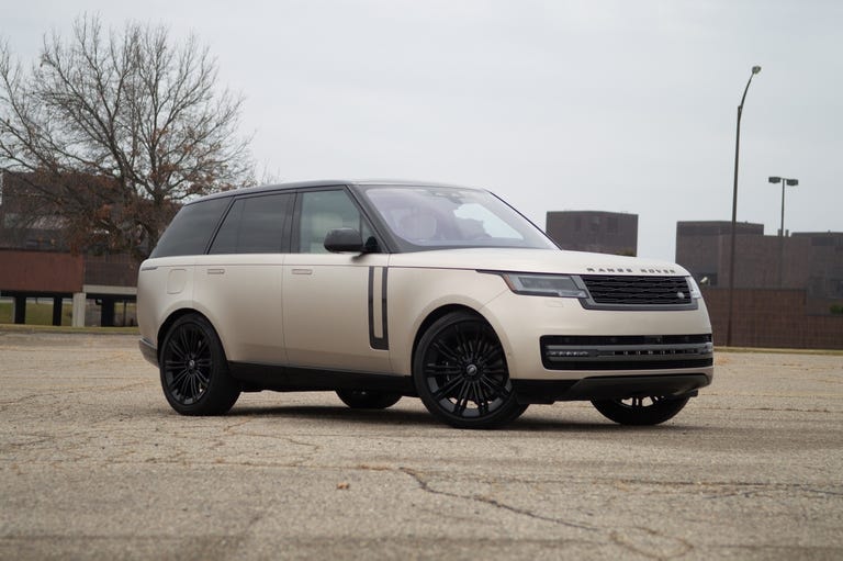 Triệu hồi Range Rover 2023 do lỗi ghế ngồi