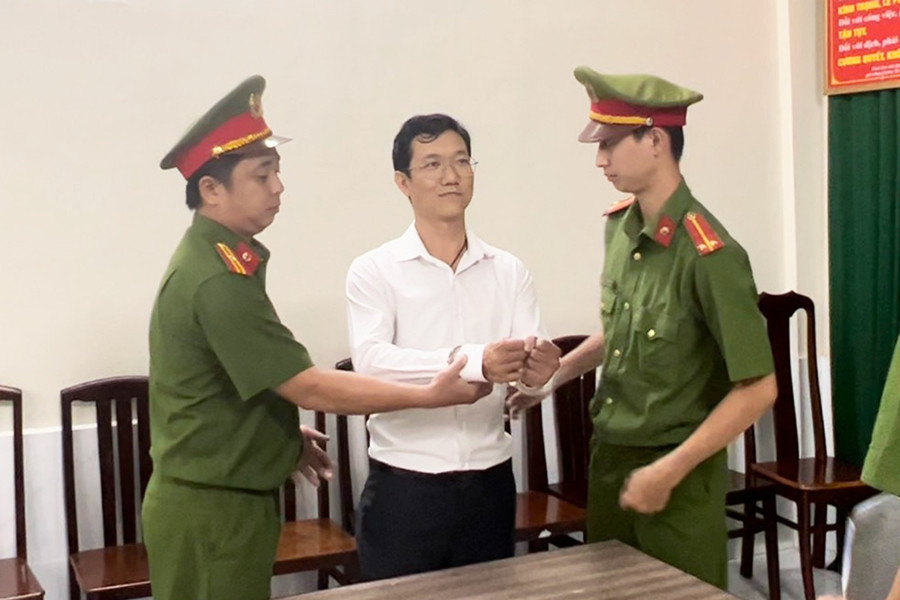 Vụ án Nguyễn Phương Hằng: Gia hạn tạm giam bị can Đặng Anh Quân thêm 60 ngày