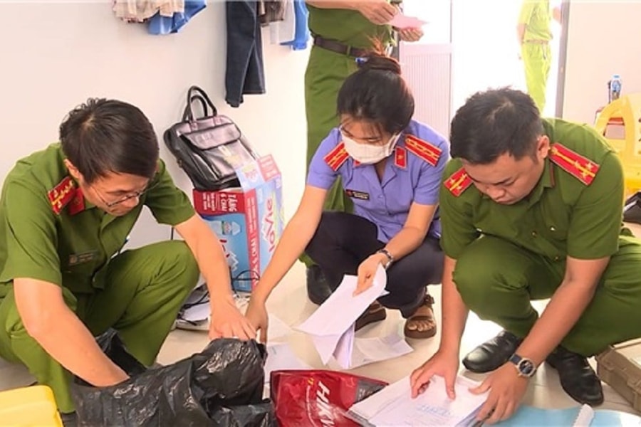Khởi tố, bắt tạm giam 4 thanh tra giao thông ở Bà Rịa-Vũng Tàu tội nhận hối lộ