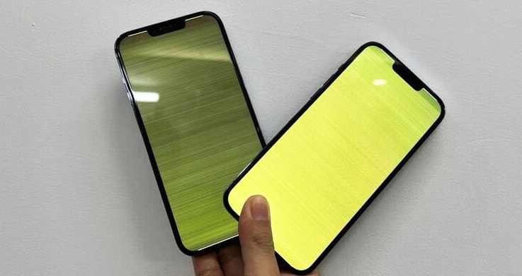 Sửa iPhone màn hình xanh bằng câu dây đồng, hại nhiều hơn lợi