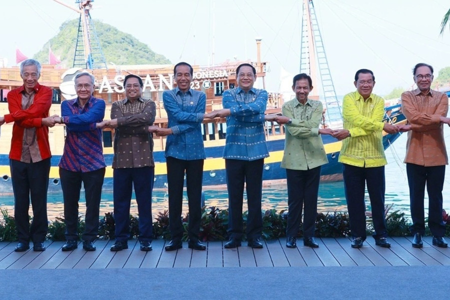 Thủ tướng: ASEAN thích ứng năng động và tăng cường sức mạnh tự thân