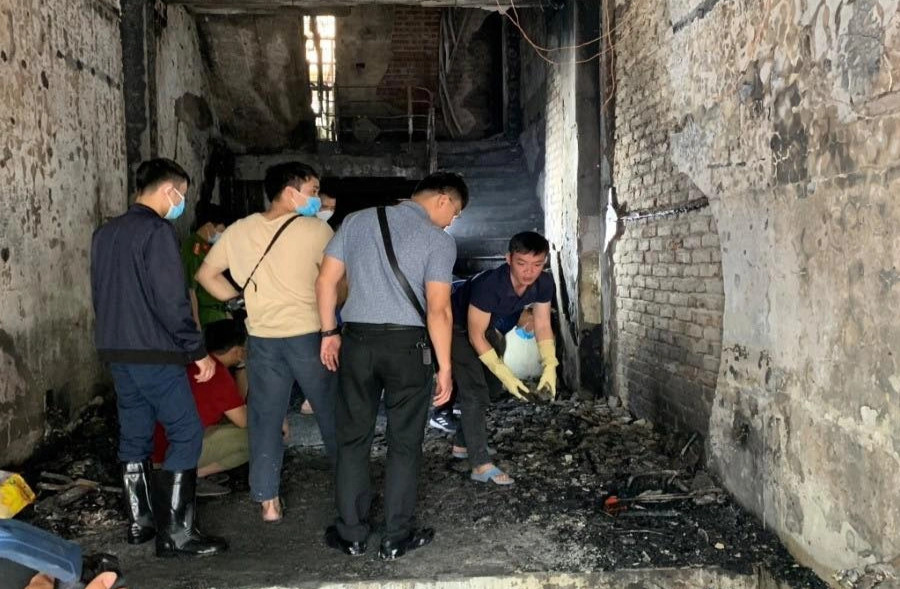 Hiện trường vụ hỏa hoạn ở Hà Nội khiến 4 bà cháu tử vong