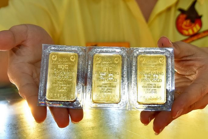 Điểm tin kinh doanh 14/5: Người Việt giảm sức mua, ngày càng thờ ơ với vàng