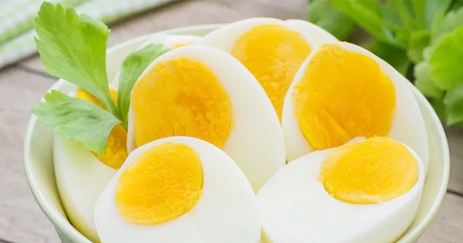 Bỏ hay ăn lòng đỏ: Cách dùng trứng tốt nhất cho sức khỏe