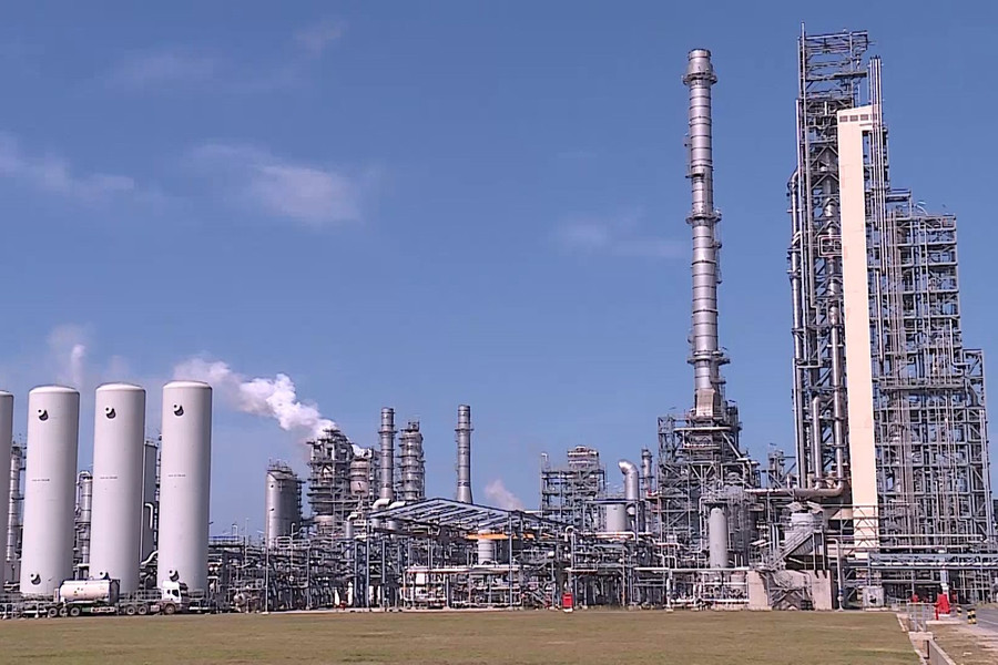 Theo dõi hoạt động Nhà máy lọc hóa dầu Nghi Sơn để đảm bảo nguồn cung xăng dầu