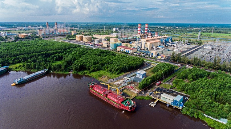 EVN đề nghị dừng nhà máy đạm Phú Mỹ và Cà Mau để nhường khí phát điện