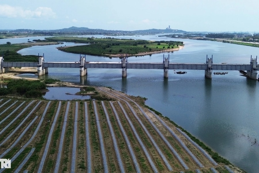 Mỏ cát được đấu giá 380 tỷ đồng bất ngờ giảm gần một nửa trữ lượng