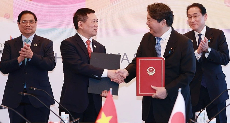 Việt Nam - Nhật Bản ký 3 dự án hợp tác ODA trị giá 500 triệu USD