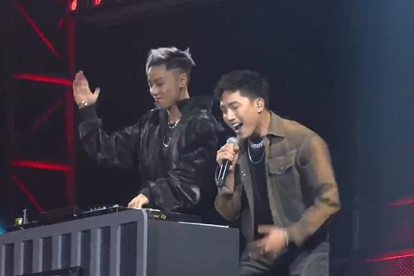 Thí sinh rap nhưng Anh Tú hát hỗ trợ, khán giả khen: 'Hát bằng cả tính mạng là đây!'