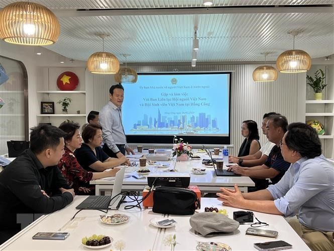Tăng cường gắn kết cộng đồng người Việt tại Hong Kong và Macau