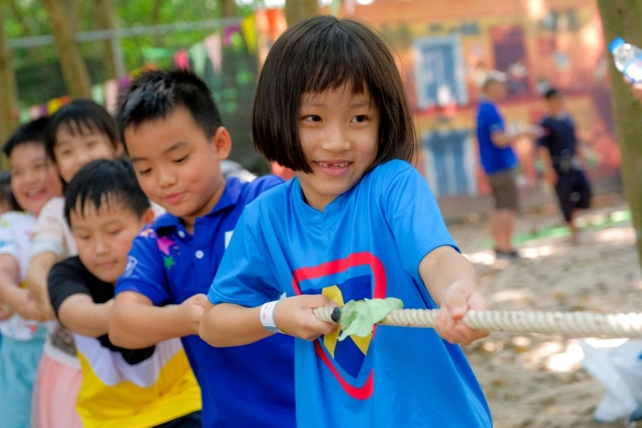 Lũ trẻ không còn mùa hè
