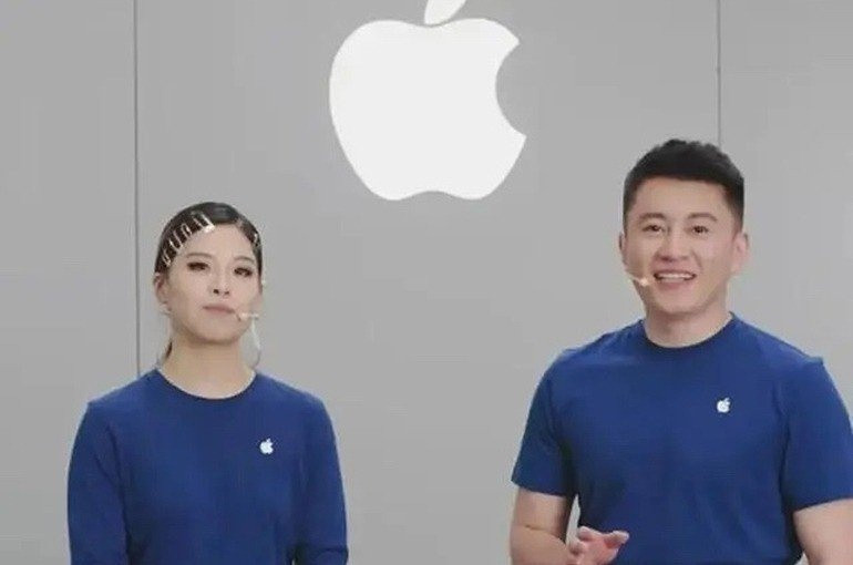 Apple lần đầu livestream bán hàng