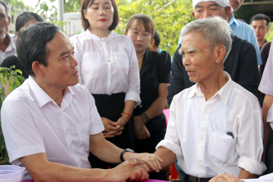 Thời sự 24 giờ: Phó Thủ tướng thăm các nạn nhân vụ tấn công bằng súng ở Đắk Lắk