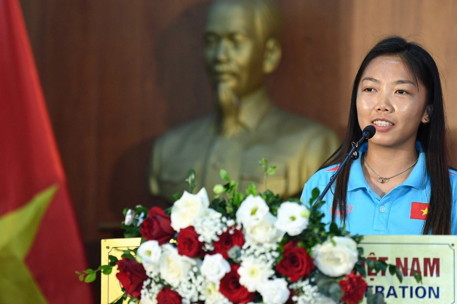 Huỳnh Như nghẹn ngào, xúc động trong lễ xuất quân dự World Cup 2023