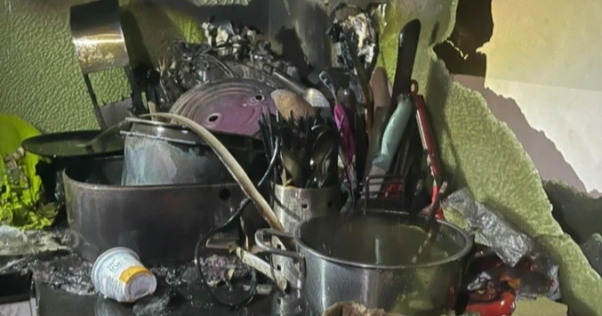 Vụ cháy tại tầng 25 chung cư ở Hà Nội: Do mèo 'khởi động' bếp từ?