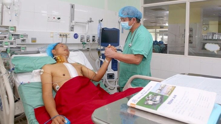 Thời sự 24 giờ: Bệnh nhân được ghép tim mang từ Hà Nội vào Huế đã hồi phục kỳ diệu