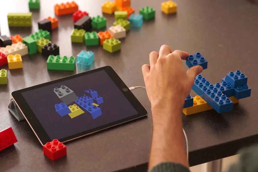 Lego: Từ bờ vực phá sản đến vùng dậy mạnh mẽ nhờ chuyển đổi số