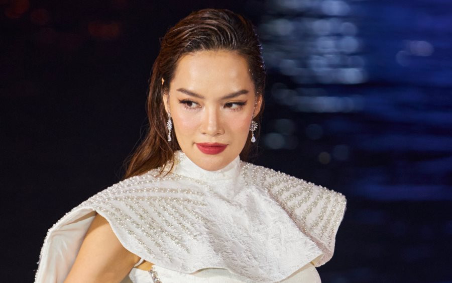 Lê Hoàng Phương trình diễn thời trang sau đăng quang 'Miss Grand Vietnam 2023'