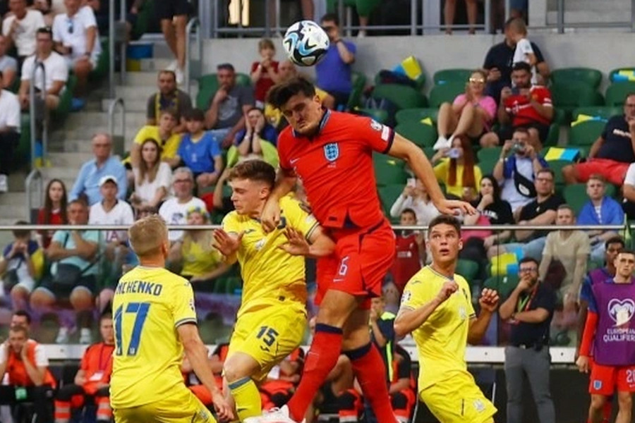 Harry Maguire lại bị chế giễu sau trận hòa thất vọng của đội tuyển Anh