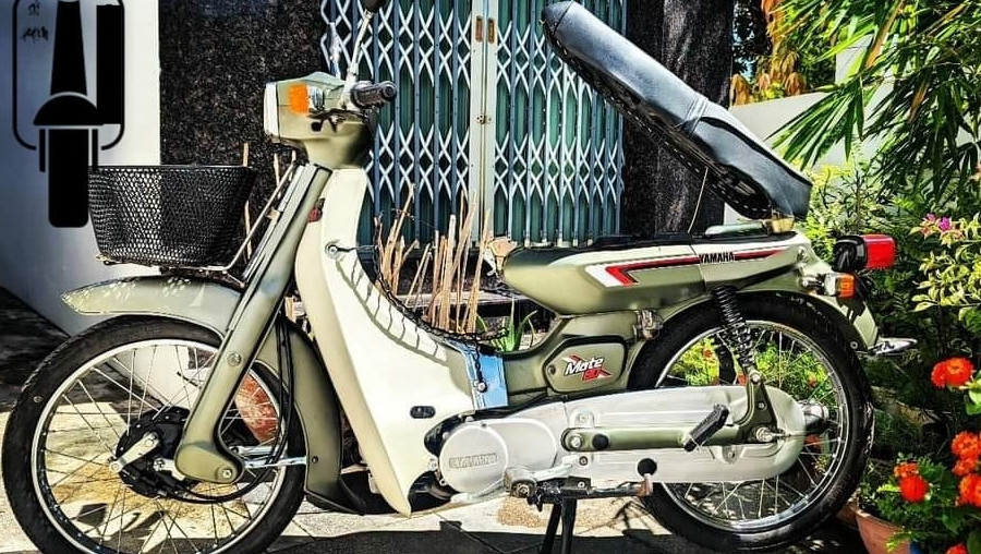 Xe cổ Yamaha hàng hiếm 35 năm tuổi, "dọn zin" giá gần 40 triệu