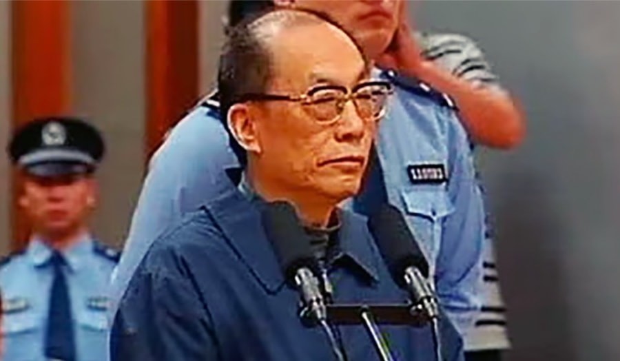 Quan tham Trung Quốc sở hữu hàng trăm căn nhà, có biệt phủ xa hoa như vua chúa