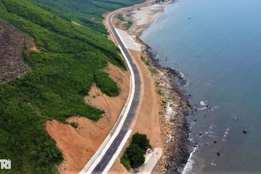 Toàn cảnh đường ven biển 2.000 tỷ đồng được đề xuất chuyển thành quốc lộ