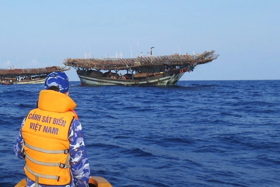 80 ngư dân bị nạn đang trên đường về đất liền