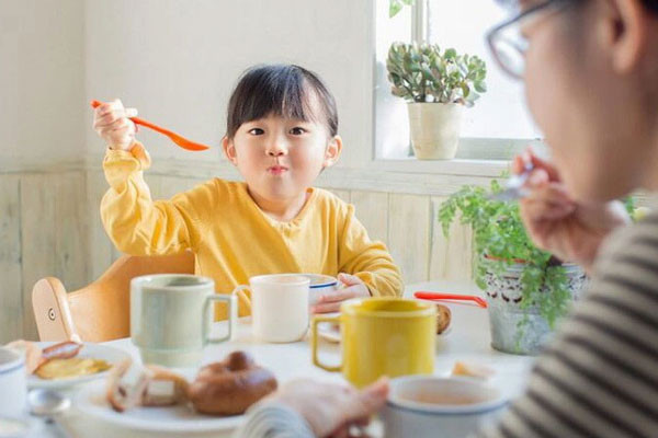 6 món ăn gây 'ức chế' sự phát triển chiều cao của trẻ nhỏ, cha mẹ cho con ăn càng ít càng tốt