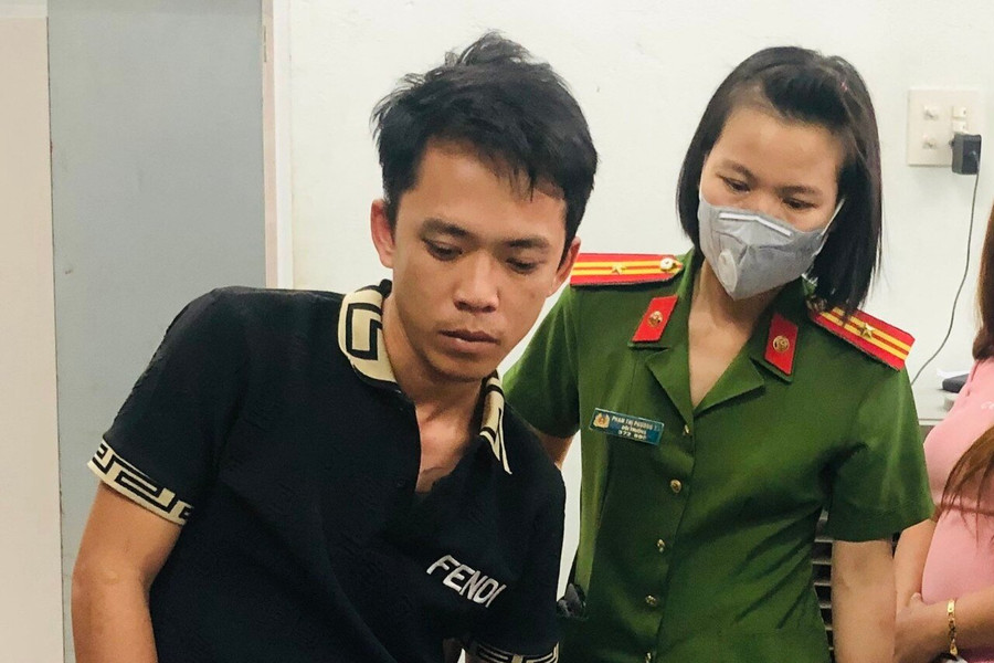 Phú Yên: Bắt quả tang nam thanh niên vận chuyển gần 1kg ma túy đá