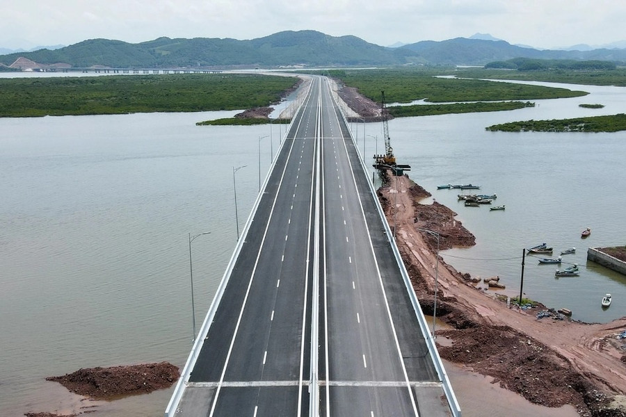 Đấu giá đất làm trạm dừng nghỉ trên trục cao tốc 176km ở Quảng Ninh
