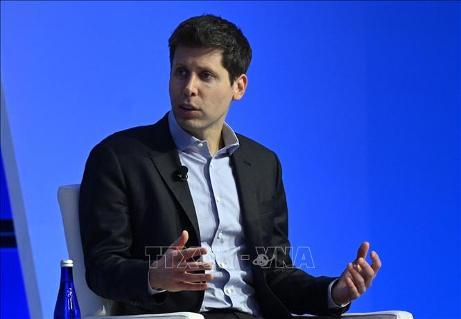 Rời OpenAI, ông Sam Altman cùng đội ngũ 'đầu quân' cho Microsoft