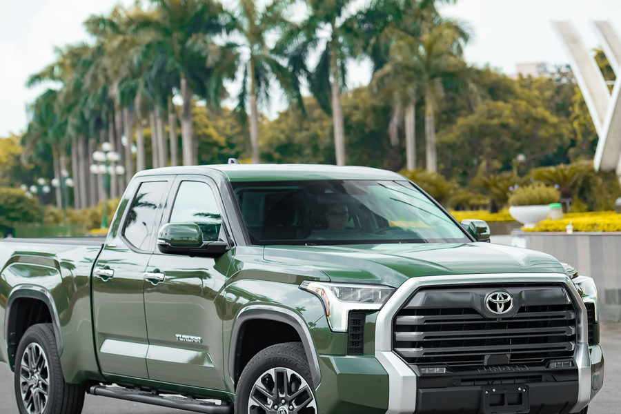 Siêu bán tải Toyota Tundra về Việt Nam giá hơn 5 tỷ: Đẹp, độc nhưng tốn xăng