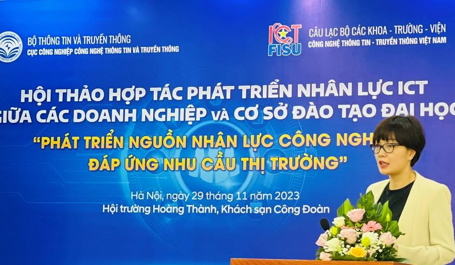 Công nghệ thông tin nằm trong top 3 ngành giảm nhân sự nhanh nhất