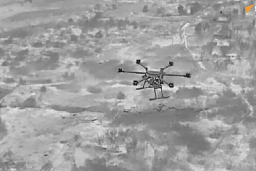 Quân sự thế giới hôm nay (10-12): UAV của Nga "hạ" UAV Ukraine, Lục quân Mỹ tiếp nhận lô tên lửa PrSM đầu tiên