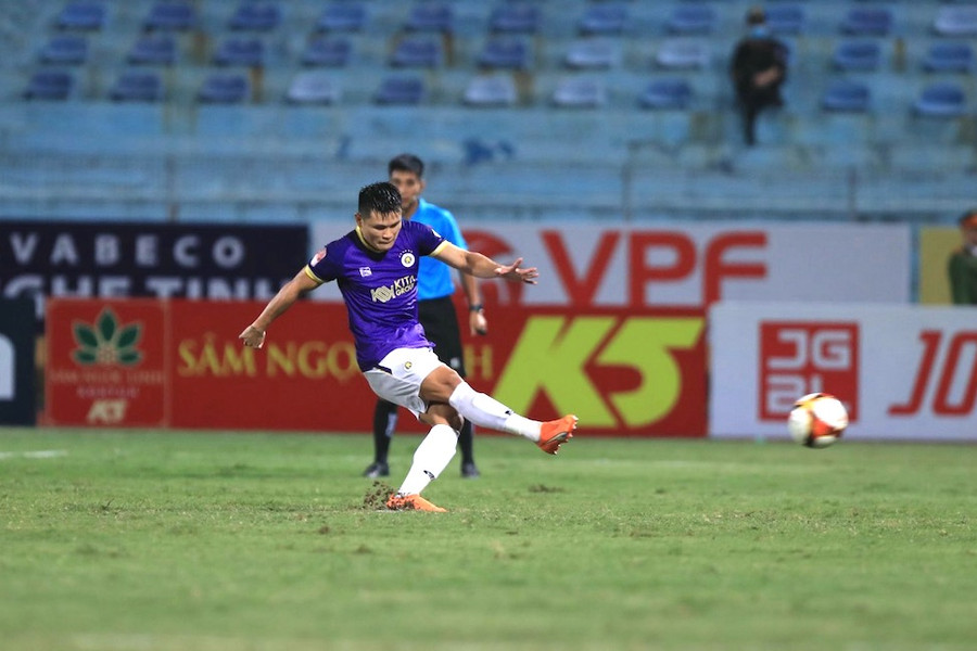 Tuấn Hải ghi bàn, Hà Nội FC thắng Sông Lam Nghệ An tại Hàng Đẫy