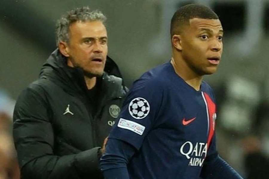 Kylian Mbappe mâu thuẫn lớn với HLV Luis Enrique tại PSG