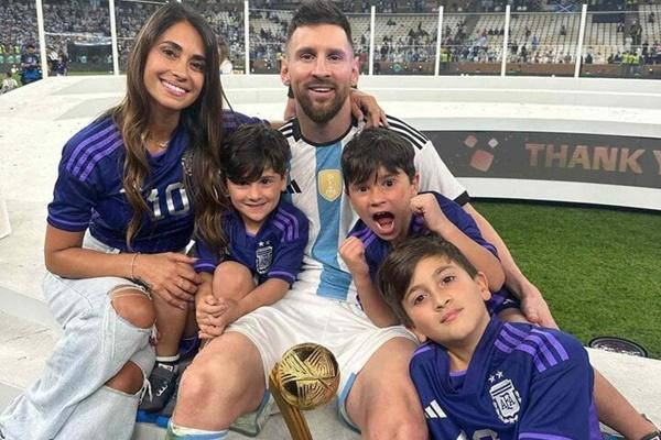 Con trai Messi trổ tài khiến dân mạng 'phát sốt', khen kỹ năng giống hệt cha